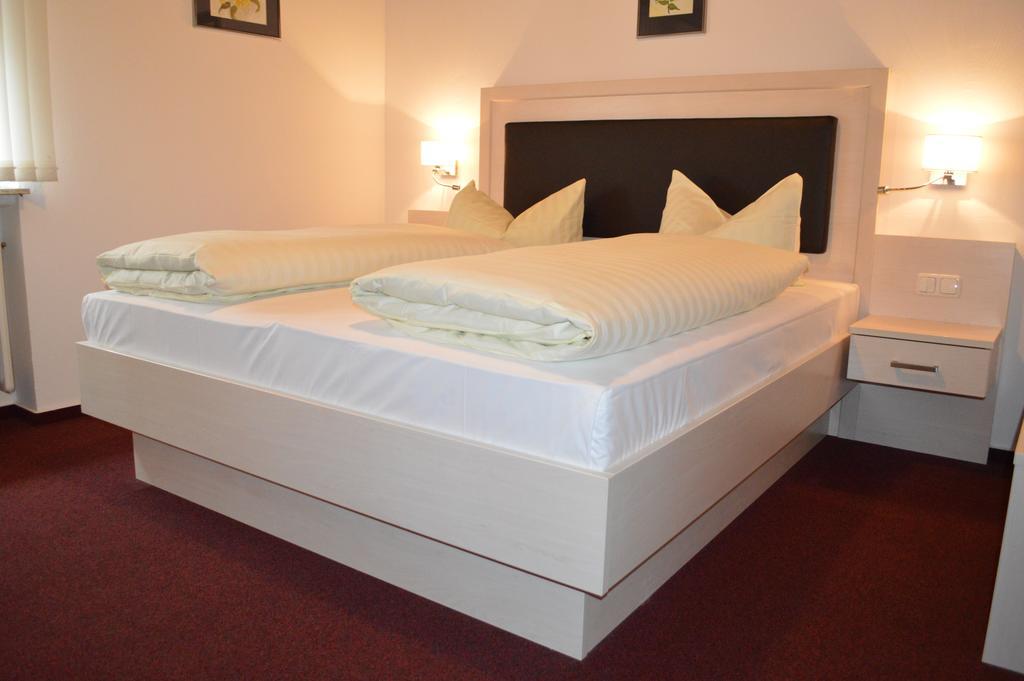 Hotel Scirocco Baunatal Bilik gambar